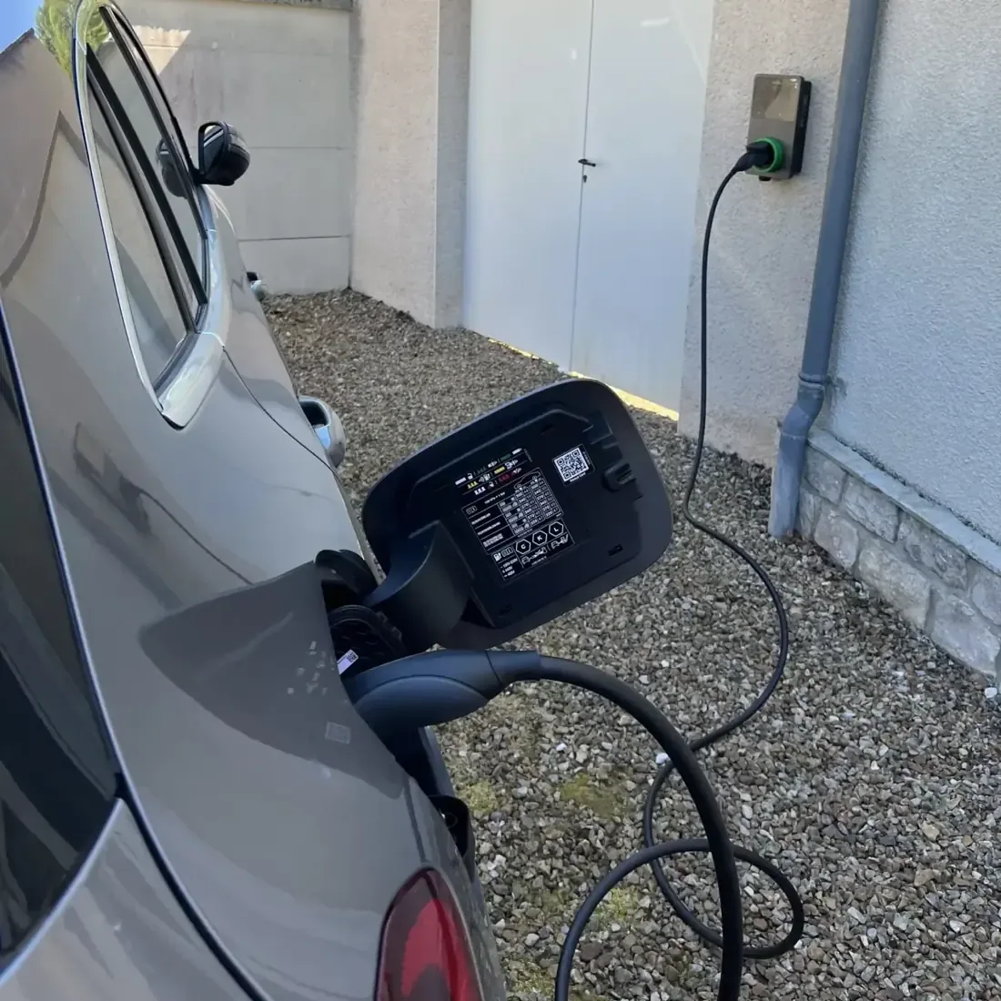Borne de recharge IRVE à Rueil-Malmaison